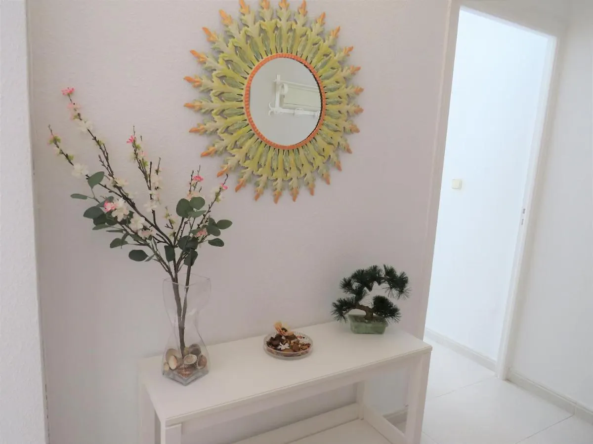 Elizabeth Beach Apartment With Seaviews! Torremolinos 0*,